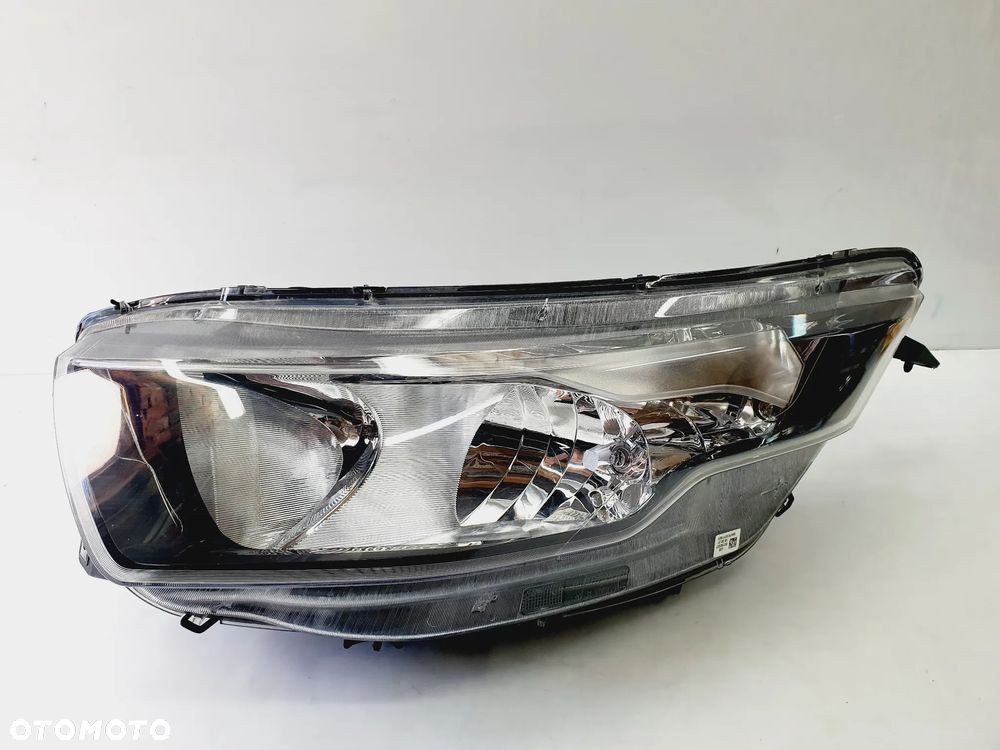 LAMPA LEWA PRZÓD IVECO DAILY 6TH ORYGINAŁ EU! 05801473750 - 2