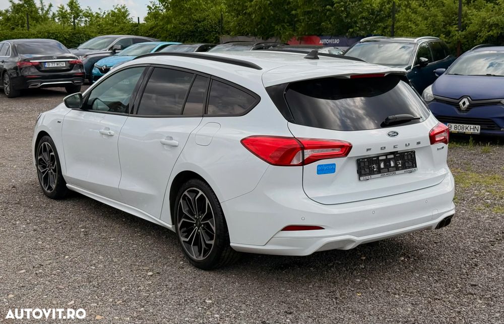 Ford Focus 1.0 EcoBoost MHEV ST-Line - 4