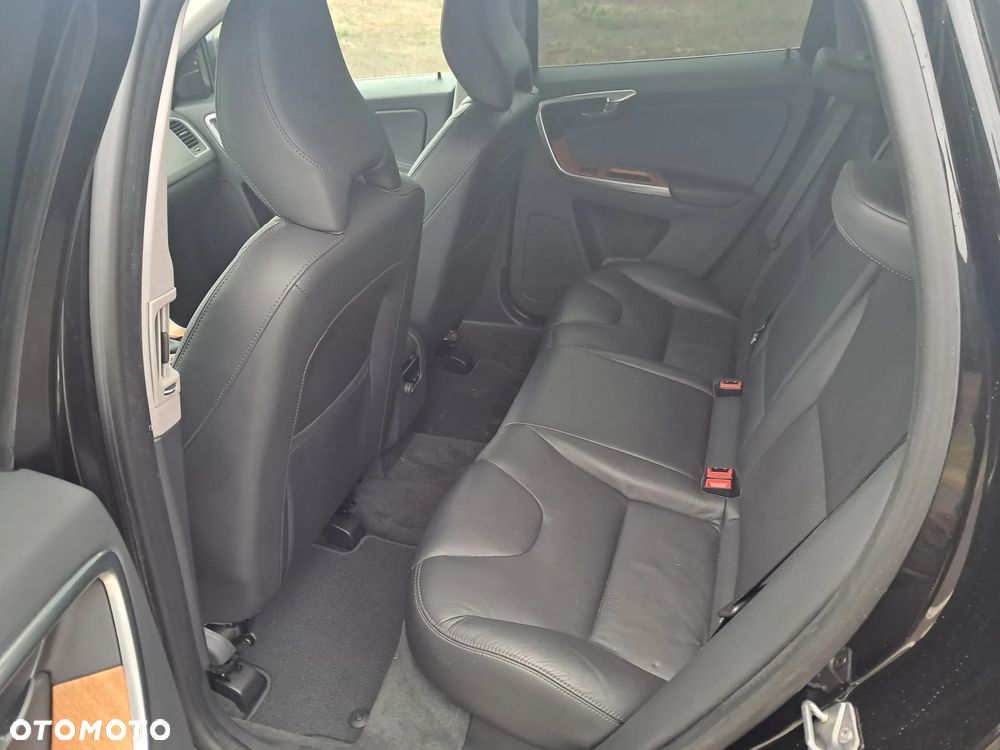 Volvo XC 60 T5 AWD Geartronic Linje Inscription - 8