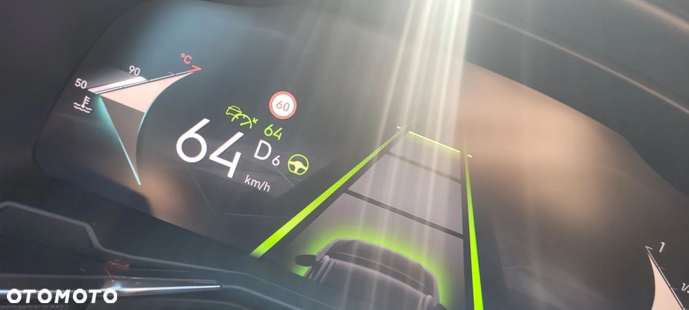 DS Automobiles DS 7 Crossback - 11