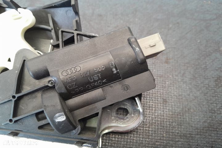 Broasca capota portbagaj 4F5827505D 4F5827505D Volkswagen VW Passat B - 3
