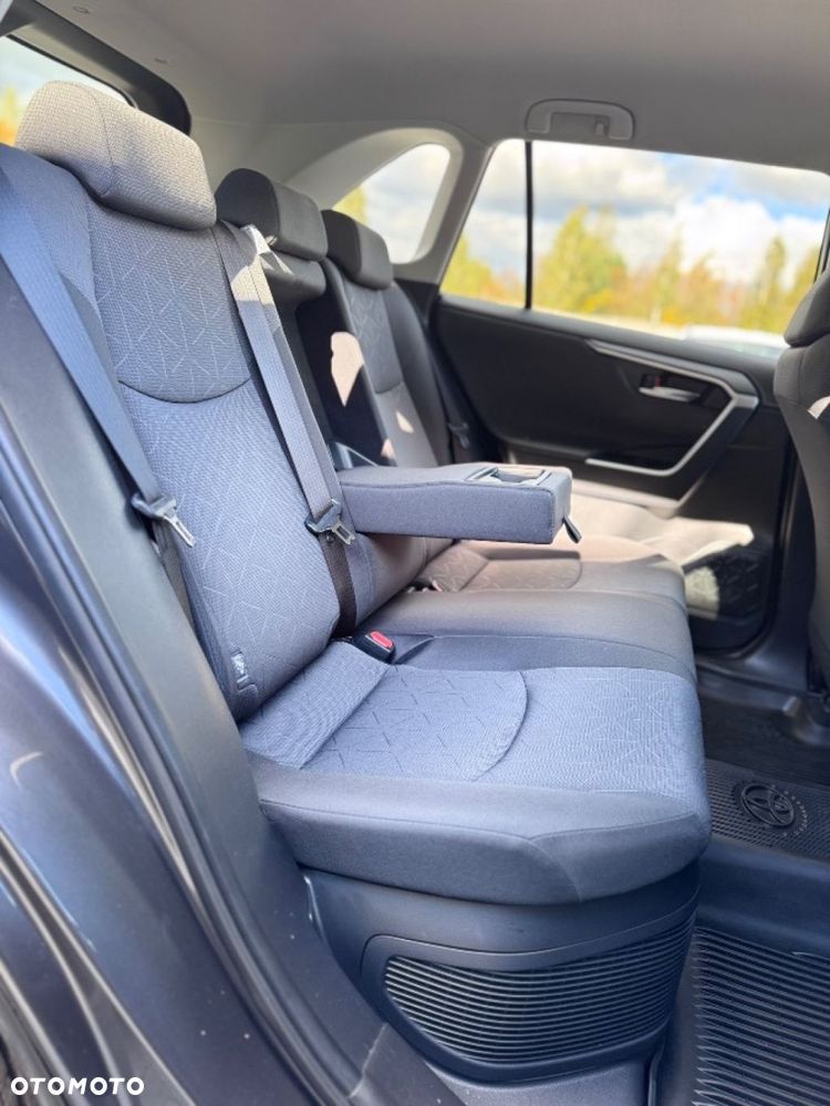 Toyota RAV4 - 27