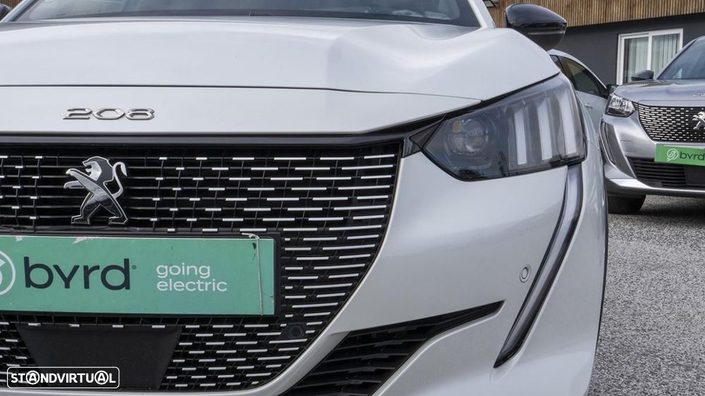 Peugeot e-208 50 kWh GT Pack - 6