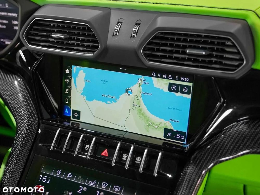 Lamborghini Urus Standard - 36