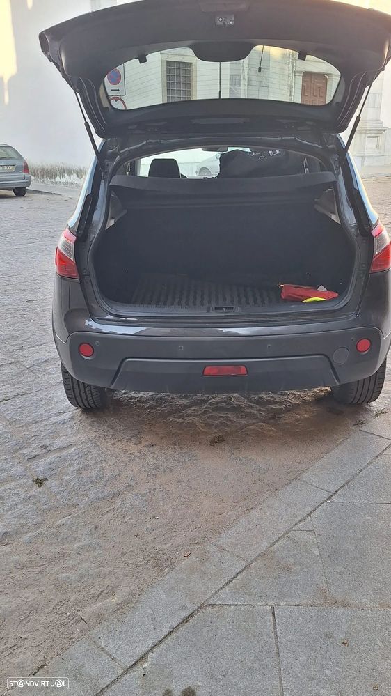 Nissan Qashqai 1.6 dCi Tekna Sport S&S — fotografia 7
