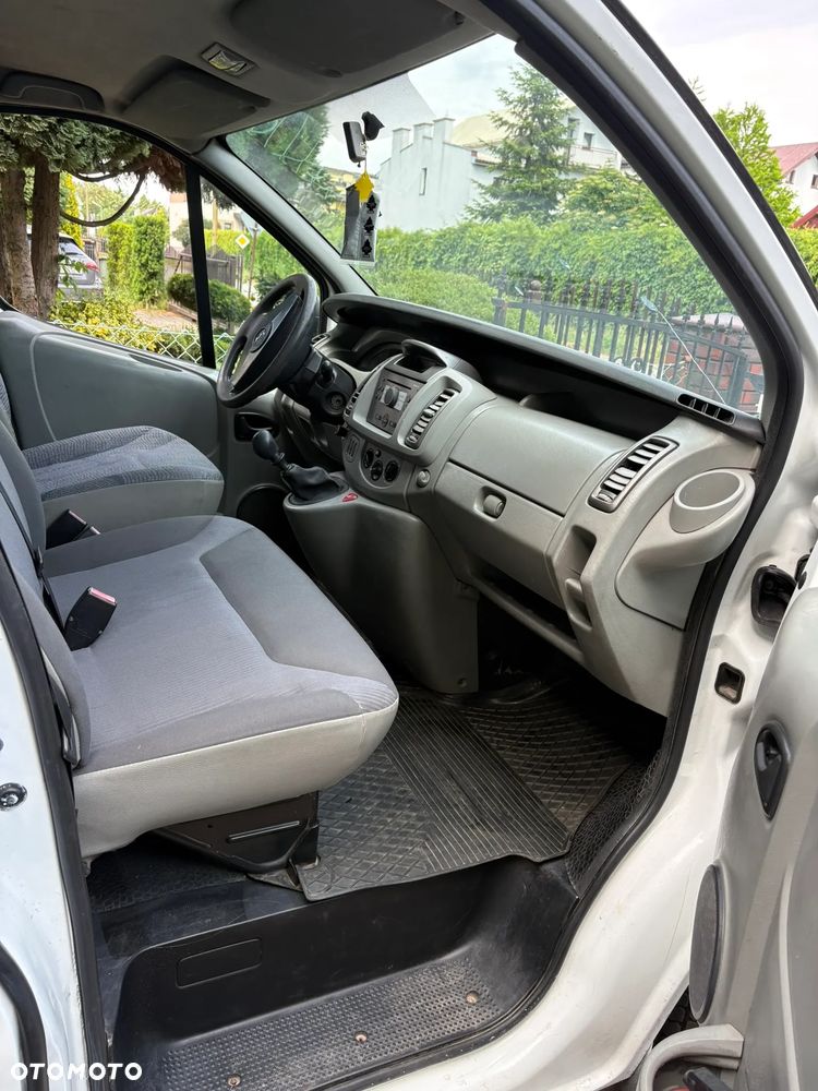 Opel Vivaro L2H1 - 12