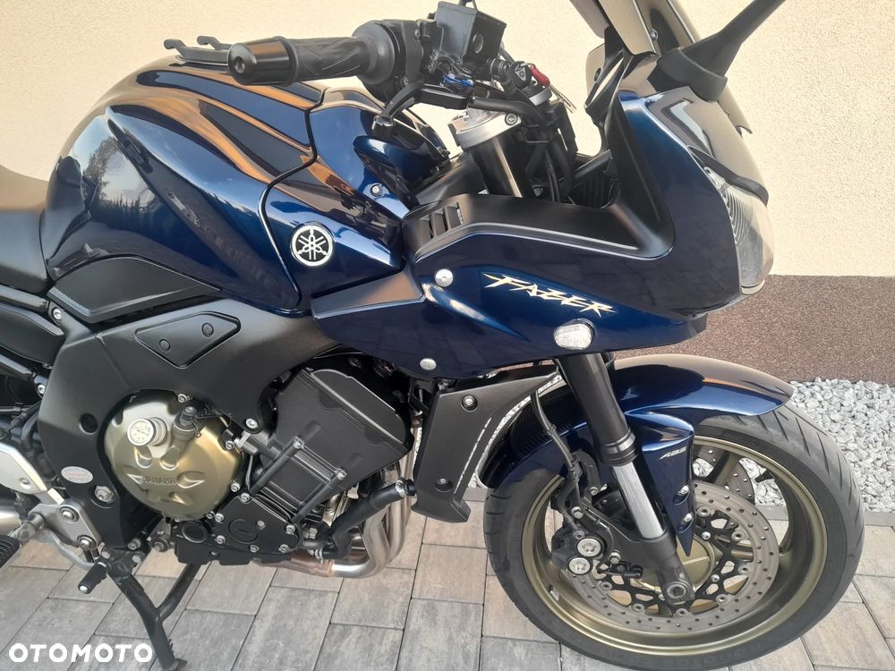 Yamaha FZ - 9