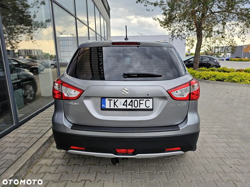 Suzuki SX4 S-Cross 1.6 DDiS Premium - 17