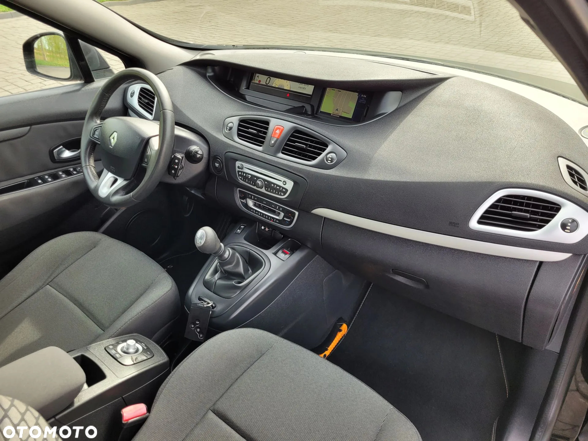 Renault Scenic - 21