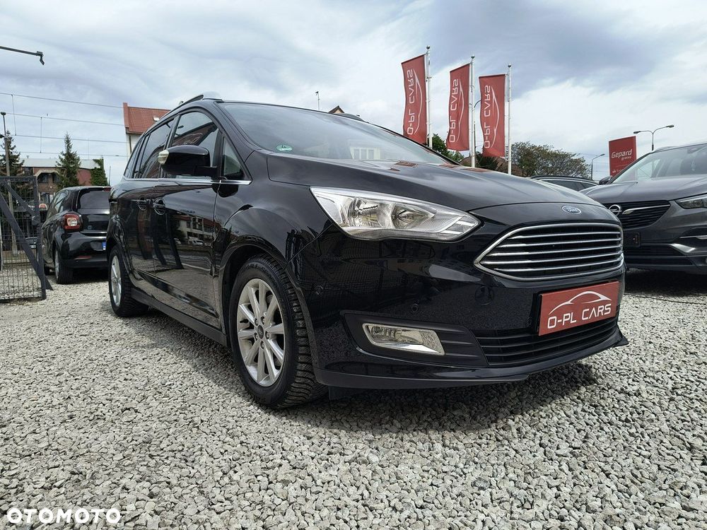 Ford Grand C-MAX - 27