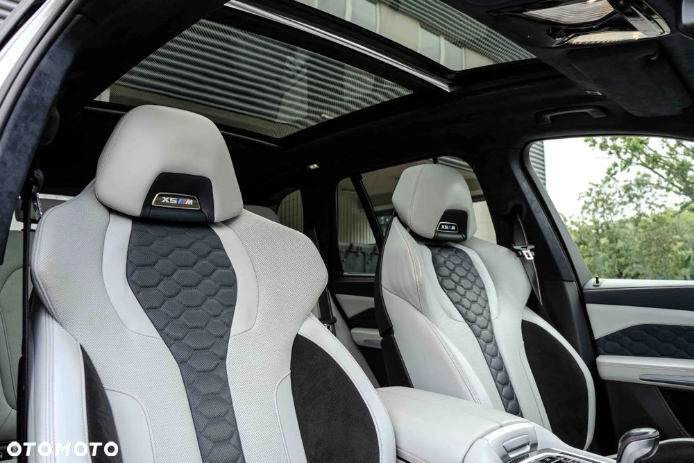 BMW X5 M Competition - 17