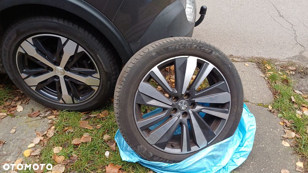 Peugeot 5008 2.0 BlueHDi GT S&S EAT8 - 23