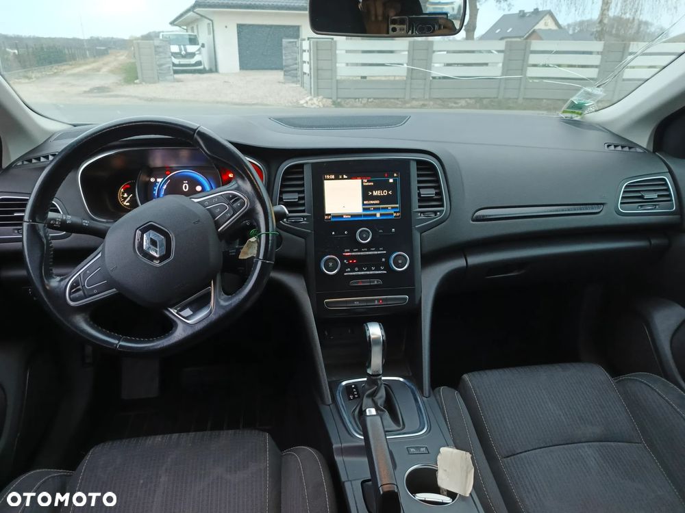 Renault Megane BLUE dCi 115 EDC LIMITED - 8