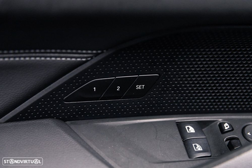 BMW 420 d Desportiva M Auto - 48