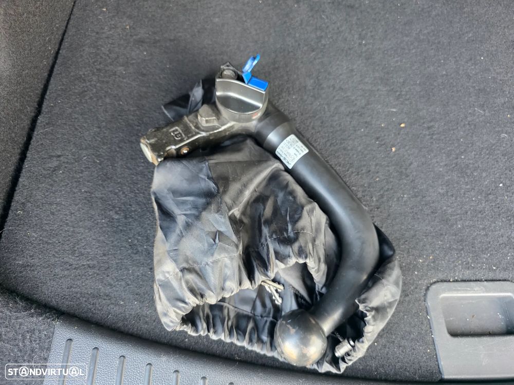 Ford Kuga 2.0 TDCi Titanium - 32