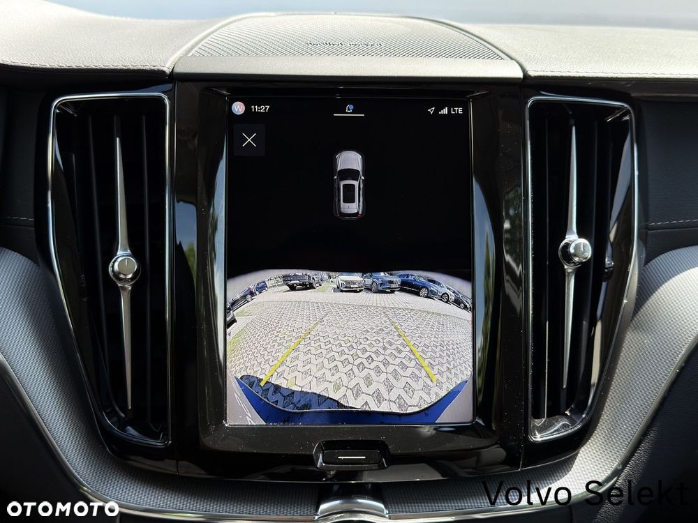 Volvo XC 60 - 30