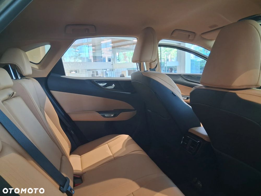 Lexus NX 350h Prestige AWD - 10