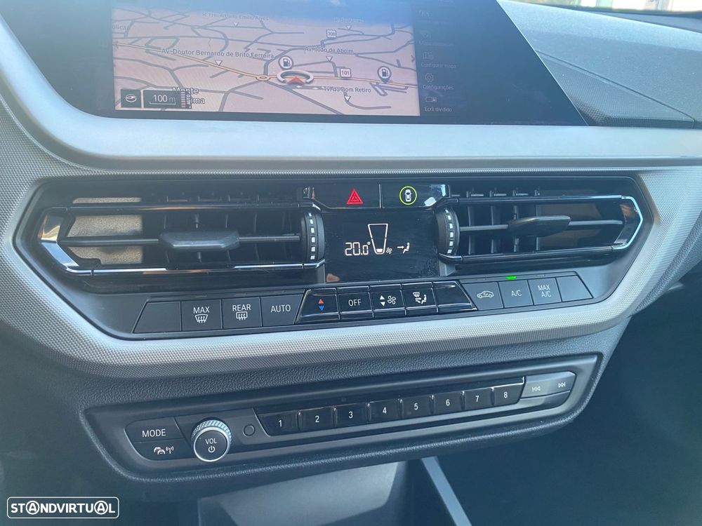 BMW 116 d Line Sport - 28