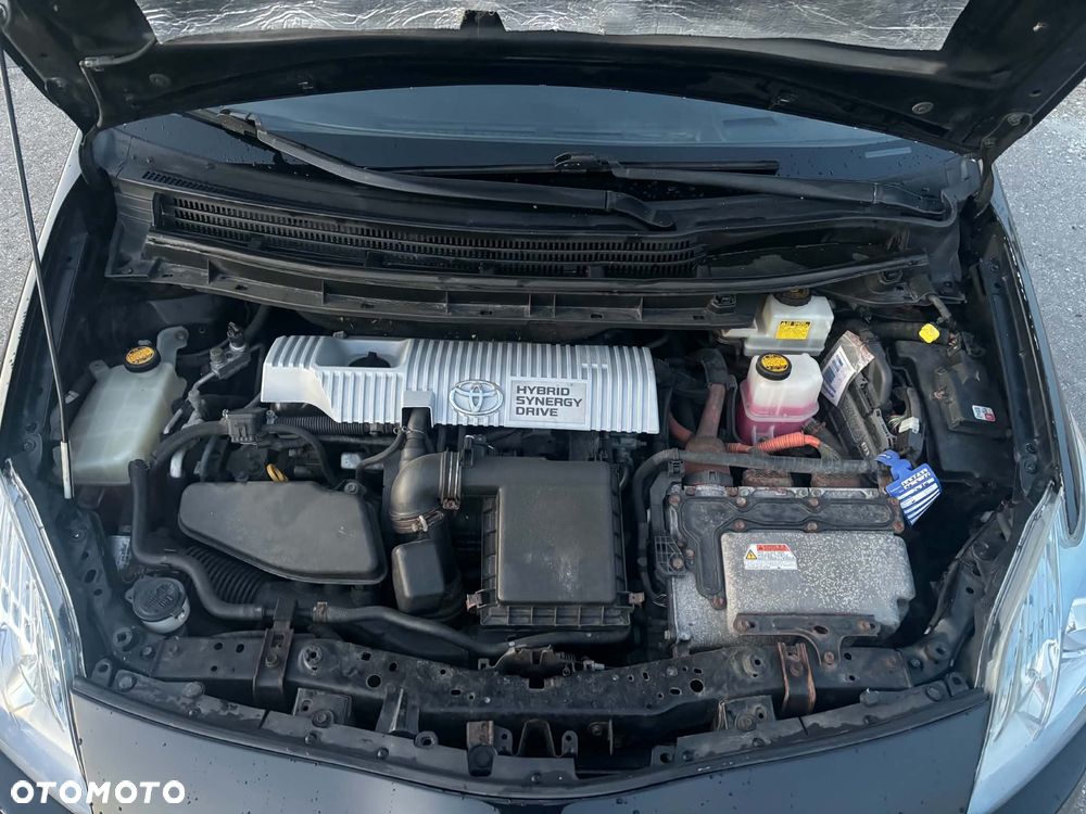 Toyota Prius - 15