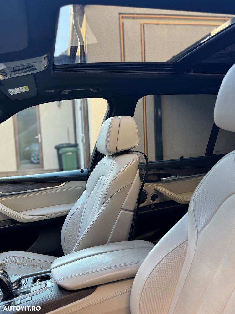 BMW X5 M M50d - 11
