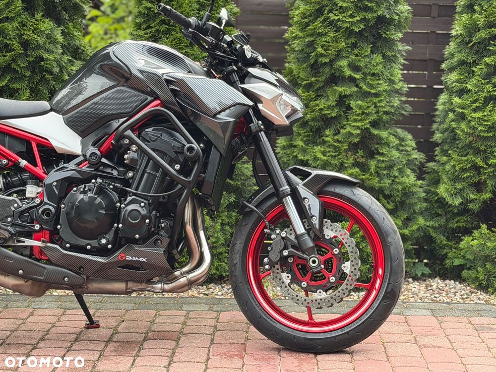 Kawasaki Z 900 - 10