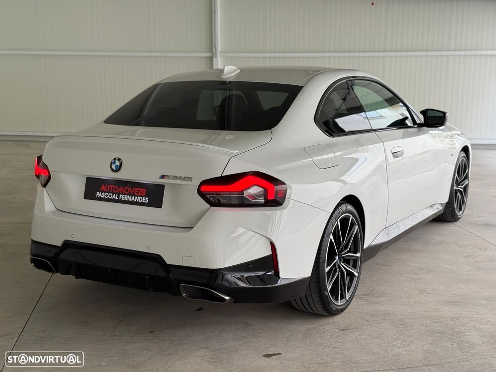 BMW M240i xDrive Auto - 26