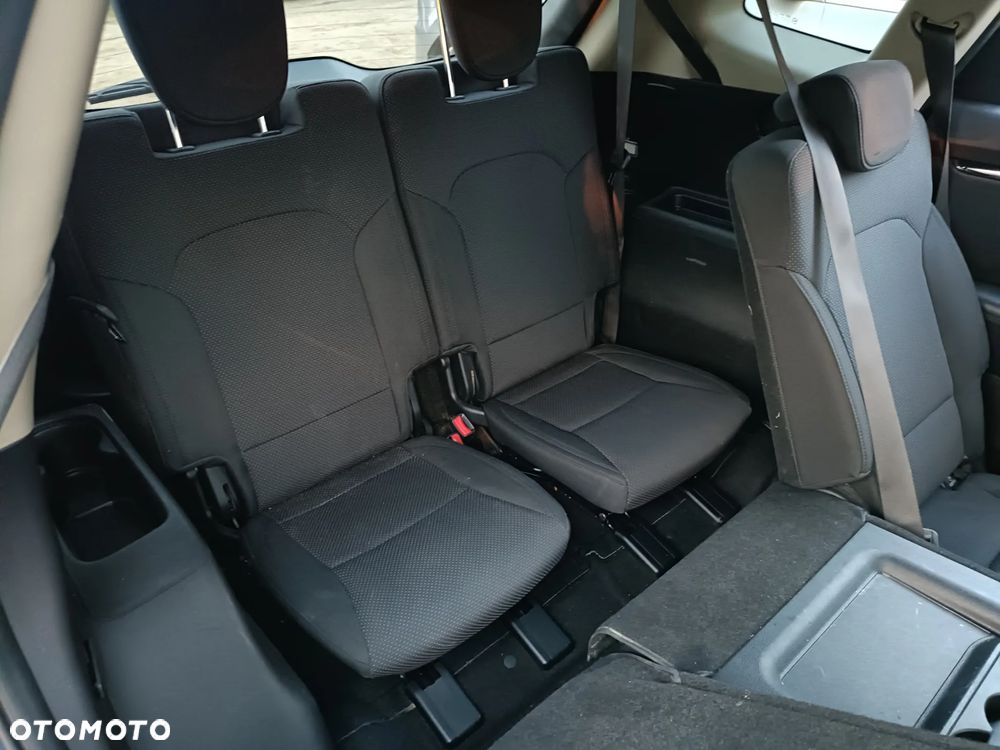 Kia Carens 1.6 GDI XL 7os EU6 - 15