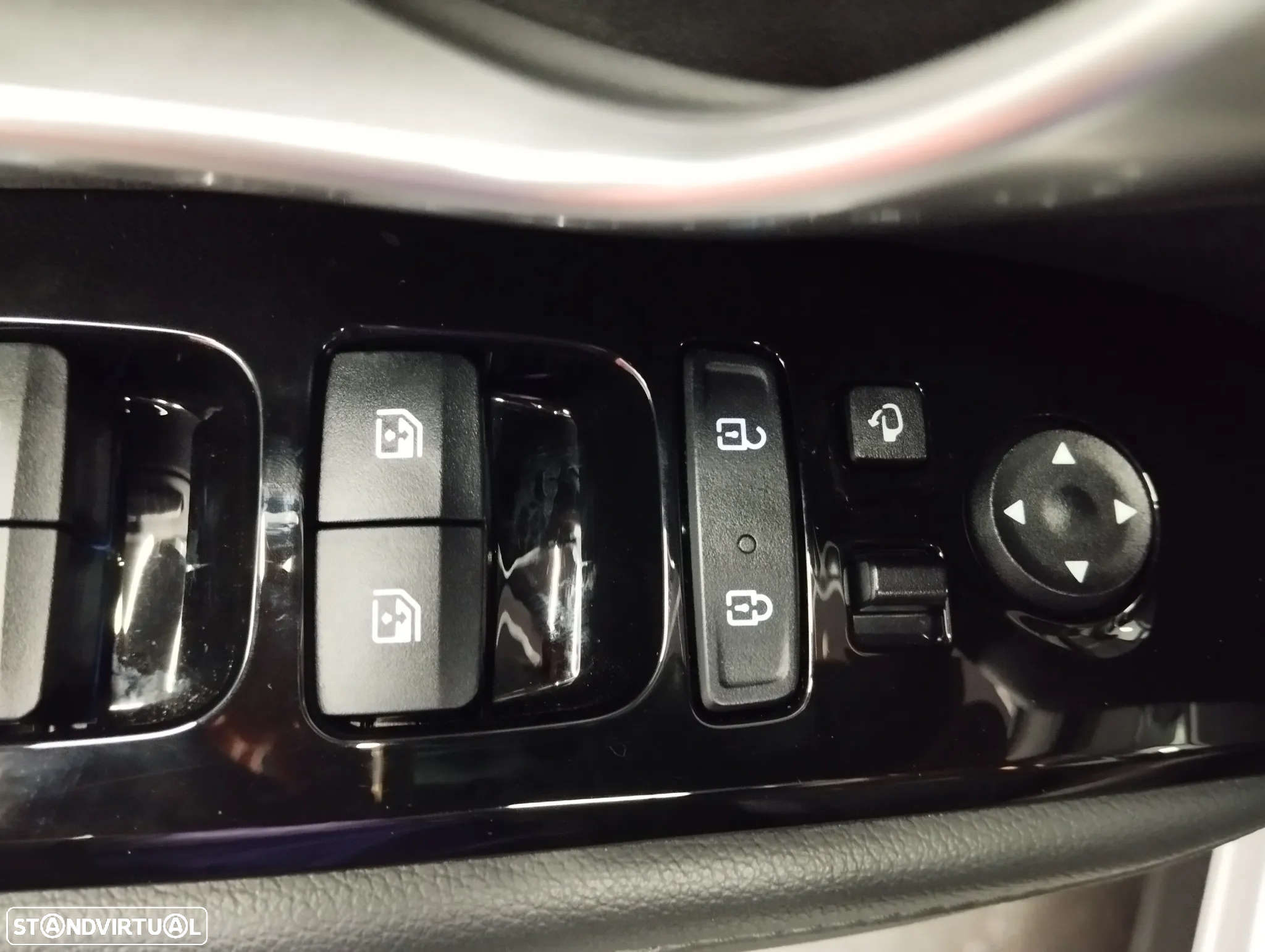 Hyundai Tucson 1.6 CRDi Premium+Pack Pele - 18