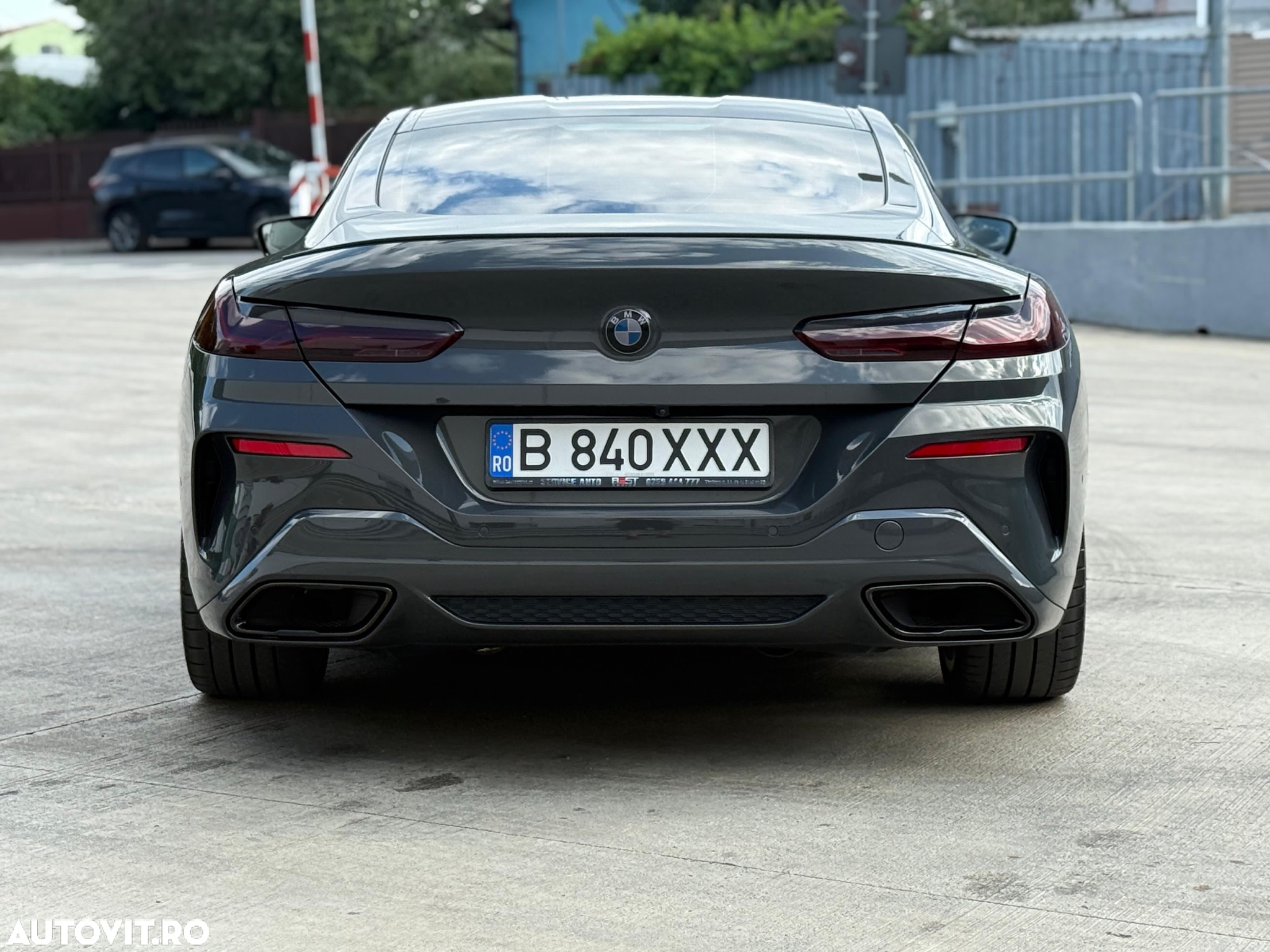 BMW Seria 8 840i - 6
