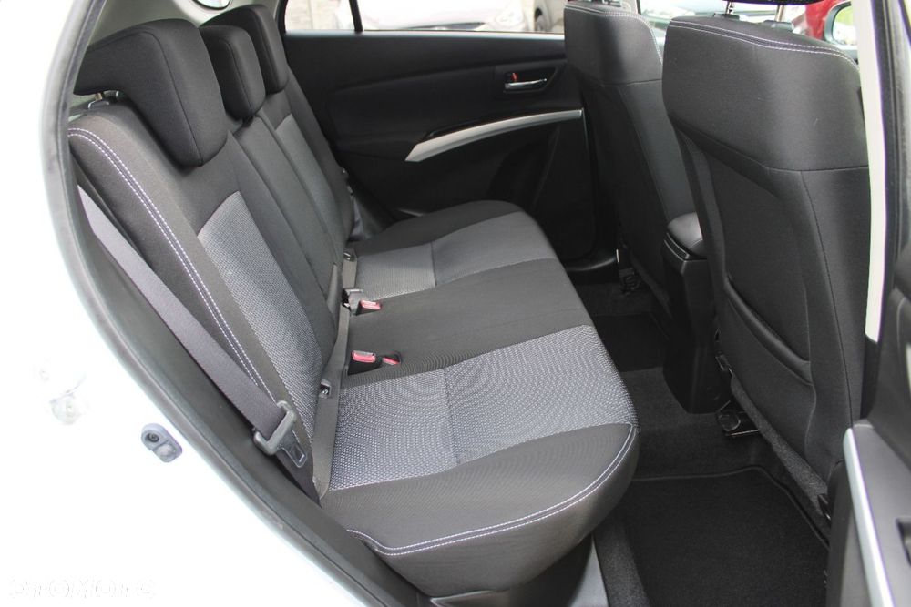 Suzuki SX4 S-Cross - 22