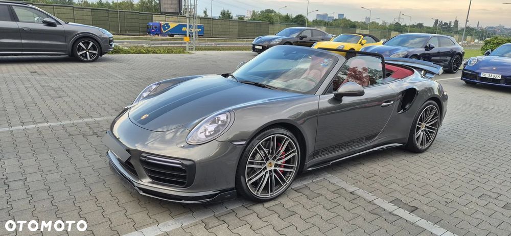 Porsche 911 - 1