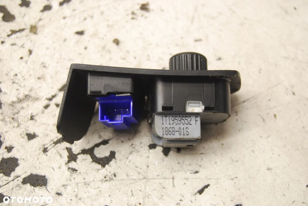 PRZEŁĄCZNIK REGULACJI LUSTEREK 1T1959552 VW TOURAN I 1T1959552F 1T1959552A - 2