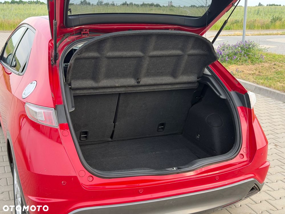 Honda Civic 1.8 Comfort - 11