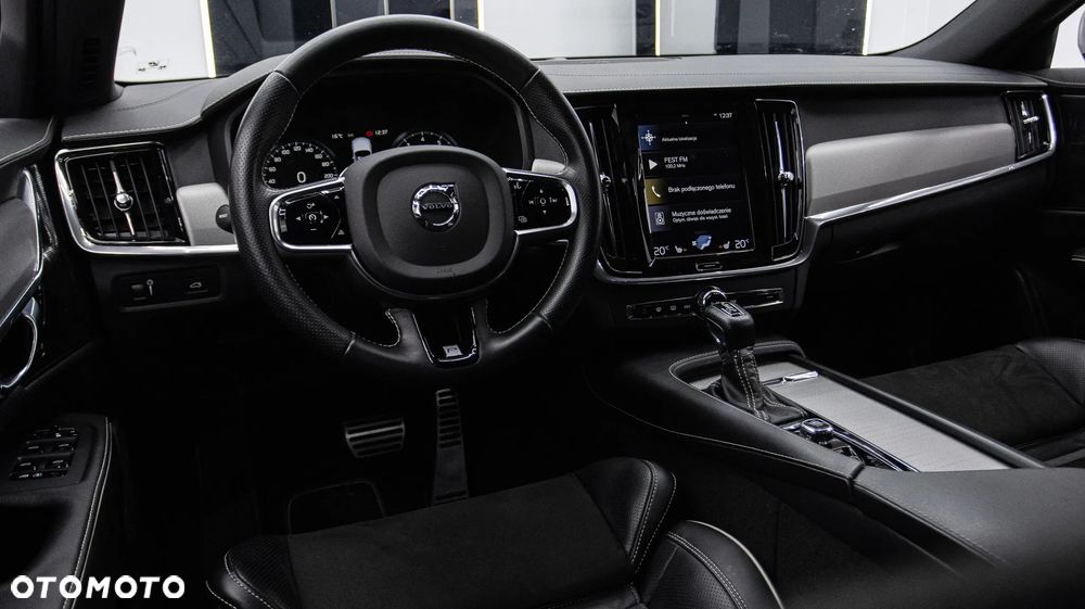 Volvo S90 B4 B R-Design - 19