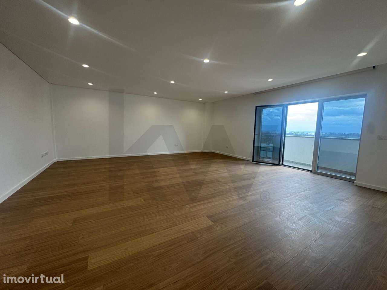 T3 de Sonho junto ao Palácio do Gelo | Viseu para vender - Um Novo Ho - Grande imagem: 3/15