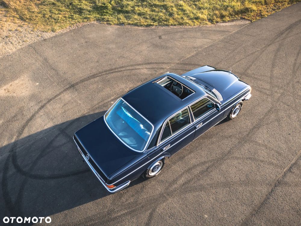 Mercedes-Benz W123 - 8