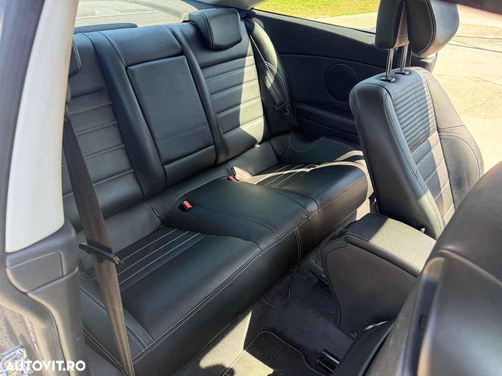 Renault Laguna 2.0dCi Initiale - 25