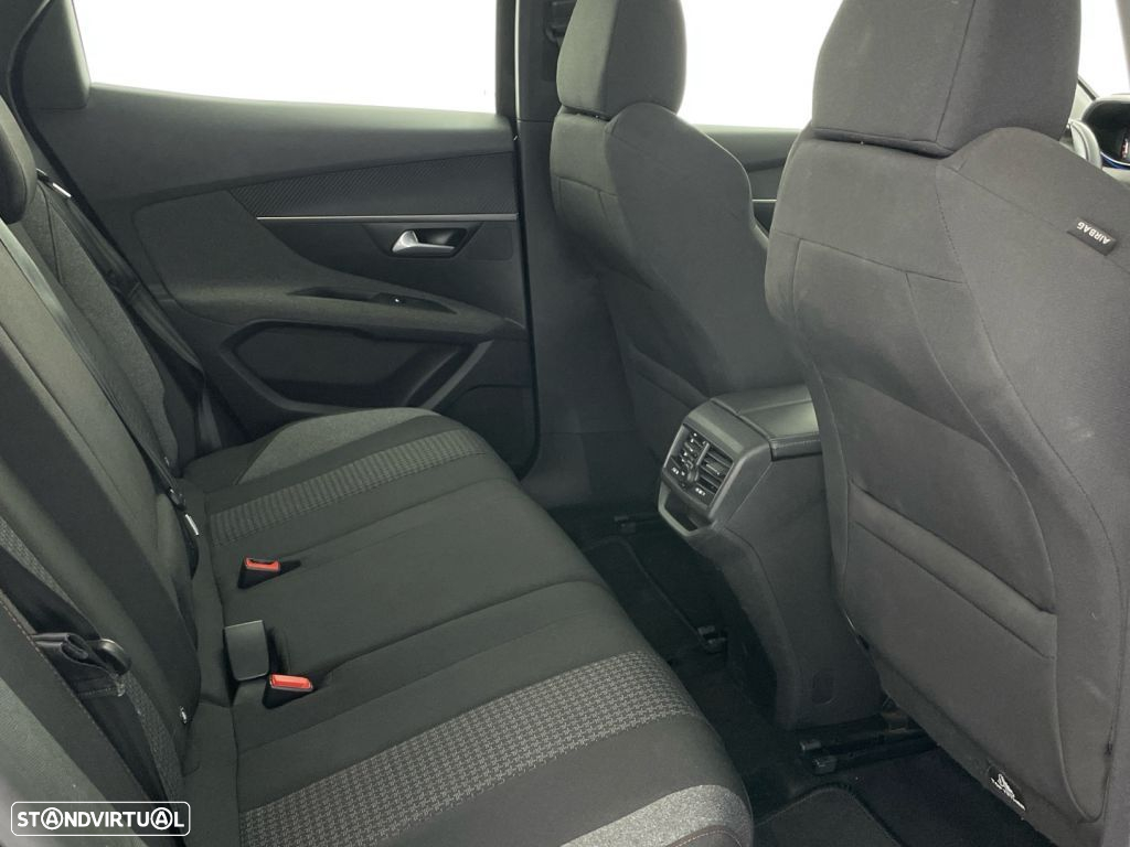 Peugeot 3008 1.2 PureTech Active Pack - 25