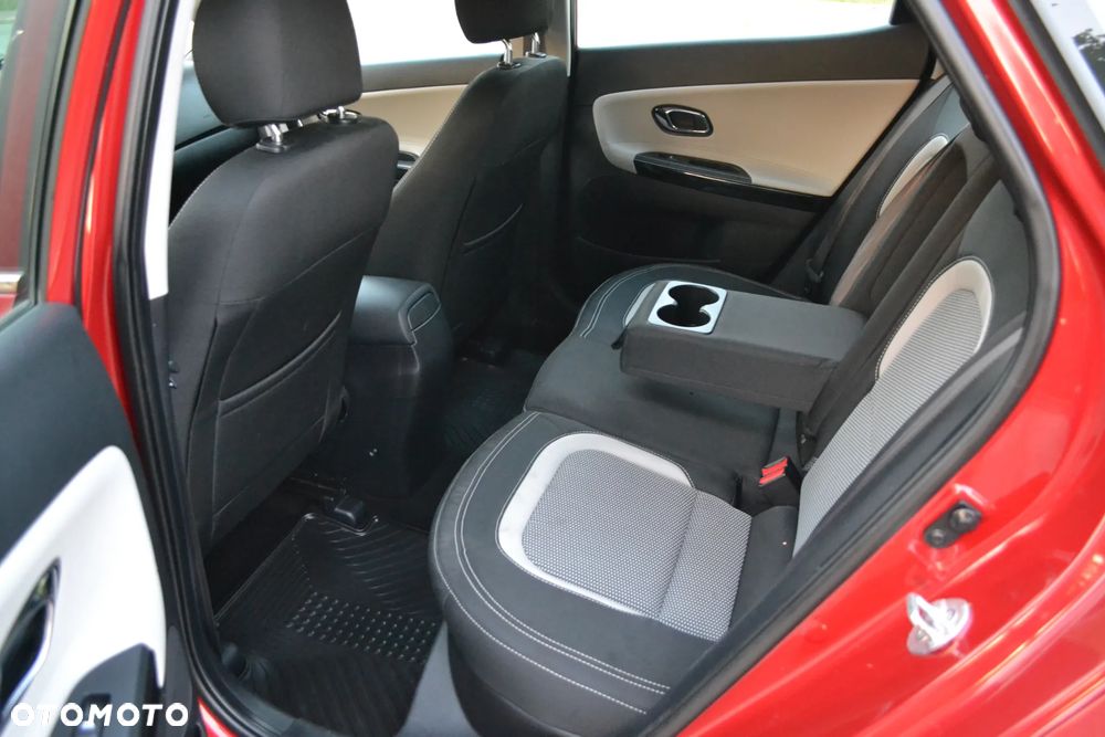 Kia Ceed 1.6 GDI Platinum Edition - 36