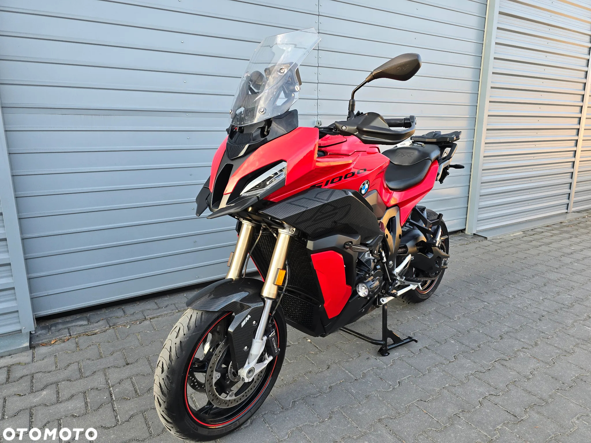BMW S - 21