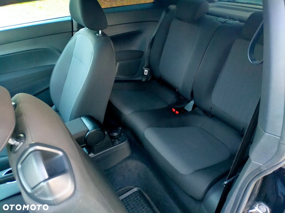 Volkswagen Beetle 1.6 TDI - 9