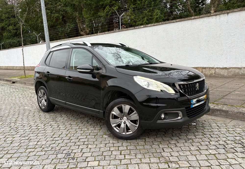 Peugeot 2008 1.2 PureTech Style - 3
