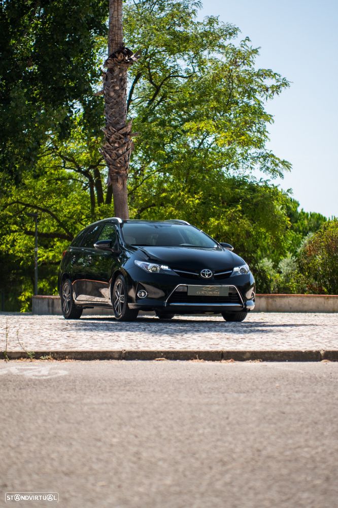 Toyota Auris 1.4 D-4D Design Edition - 11