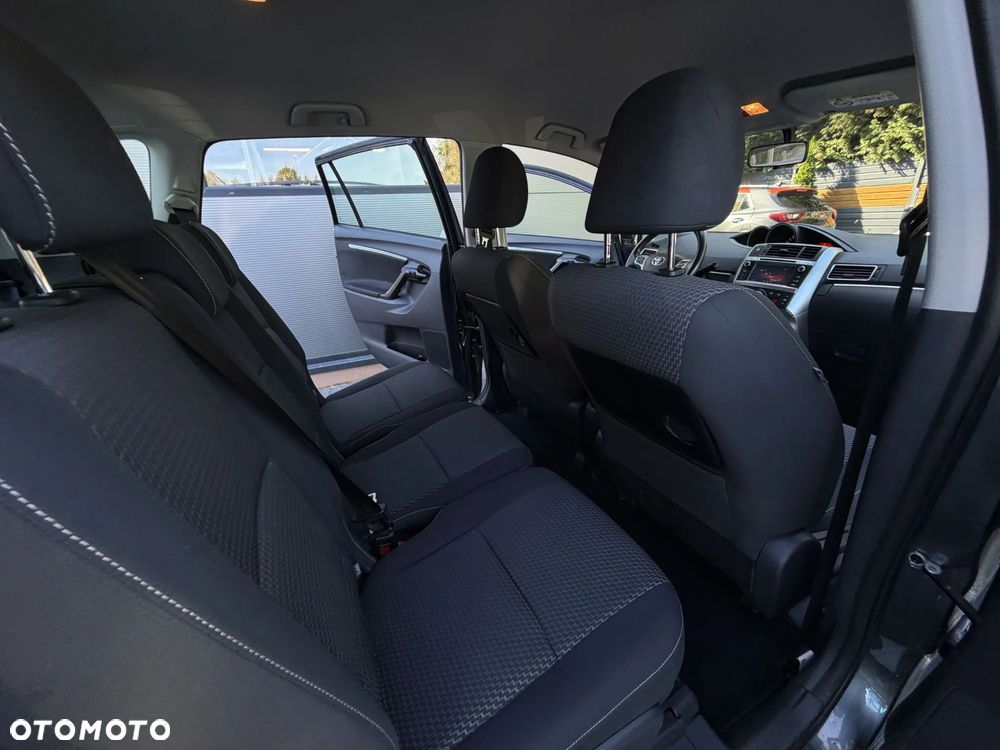 Toyota Verso - 17
