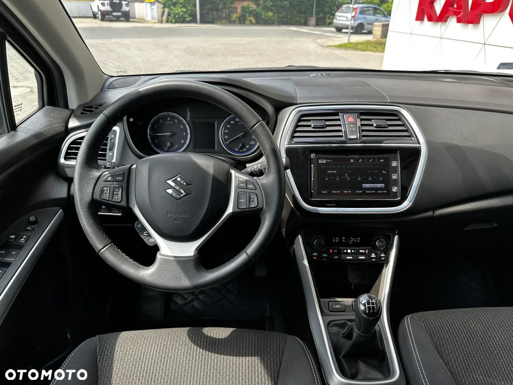 Suzuki SX4 - 33