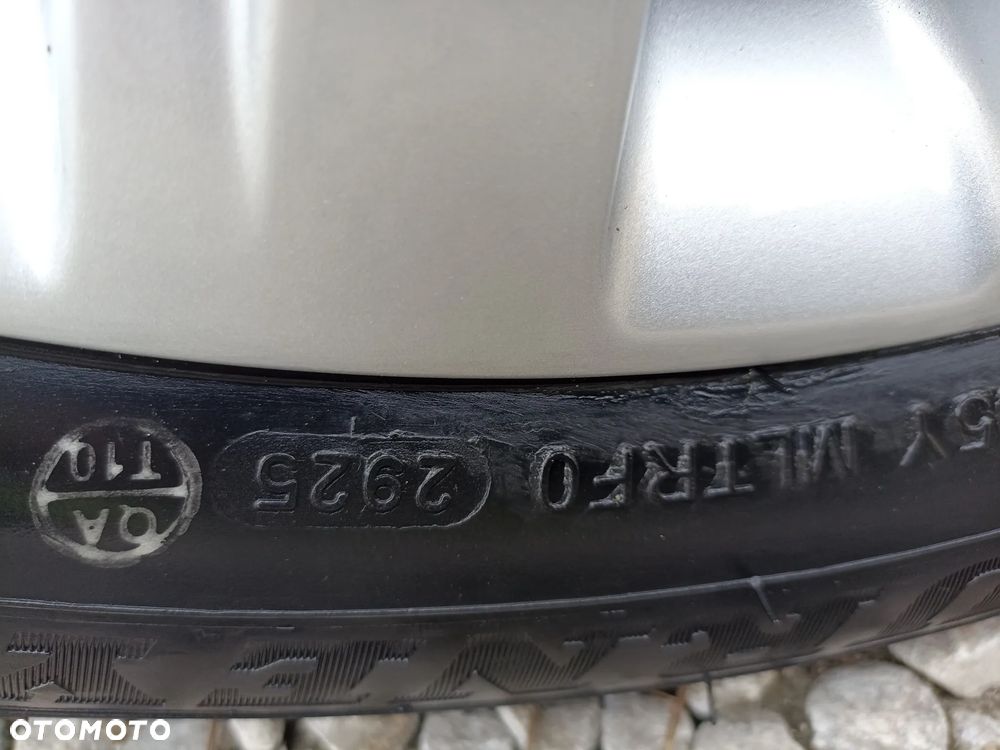 Kia Ceed - 35