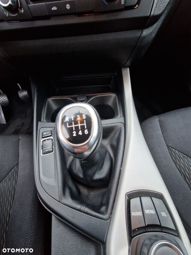 BMW Seria 1 - 13