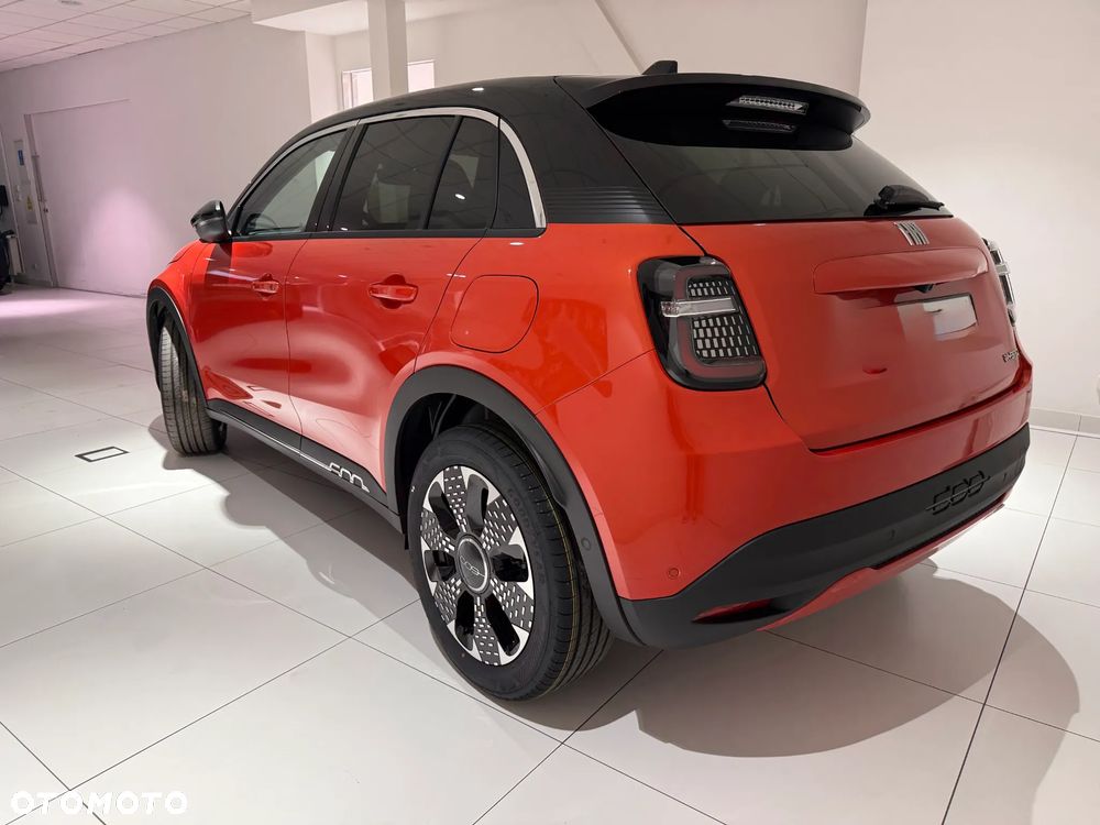 Fiat 600 1.2 Turbo Hybrid La Prima eDCT - 4