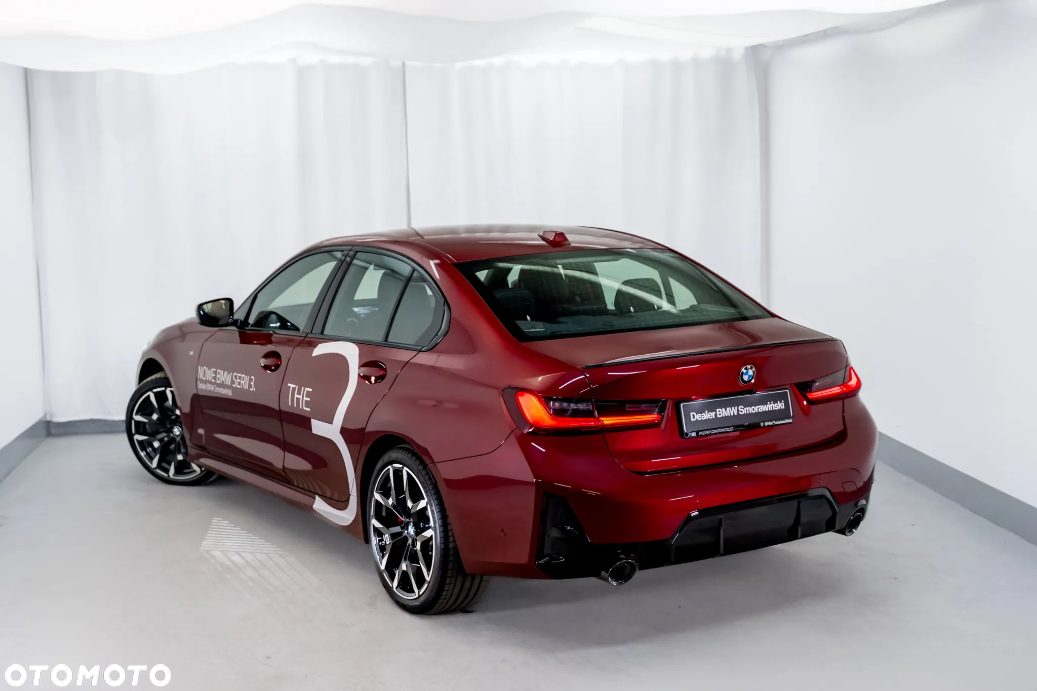 BMW Seria 3 330i xDrive M Sport - 11