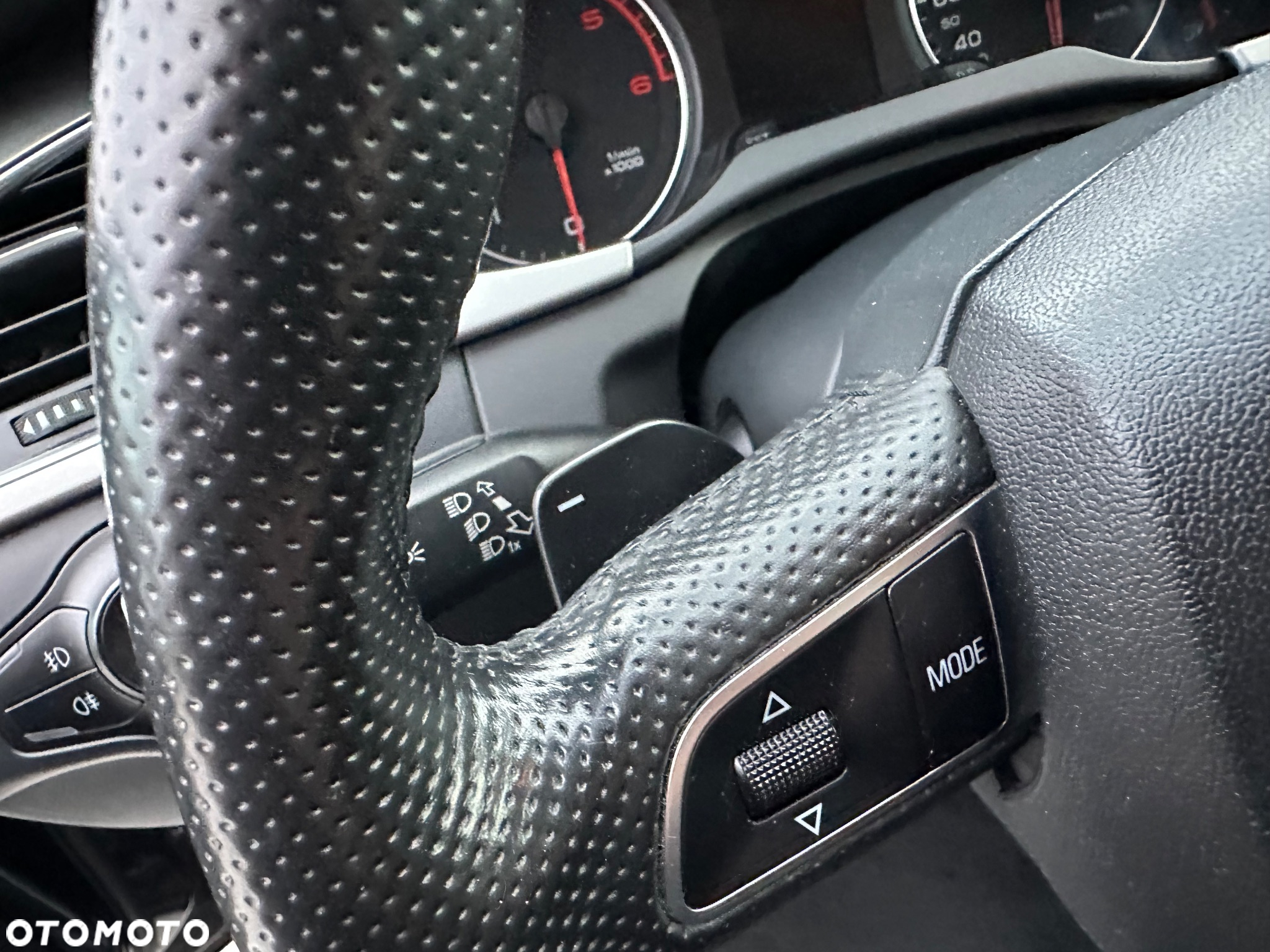 Audi A4 3.0 TDI Quattro Tiptronic - 27